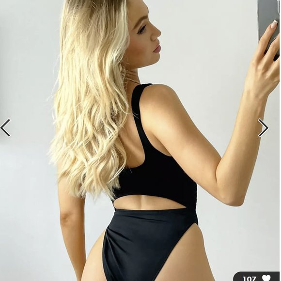 NWT Size 6 black textured ribbed woman's cutout one piece swimsuit - Picture 10 of 10